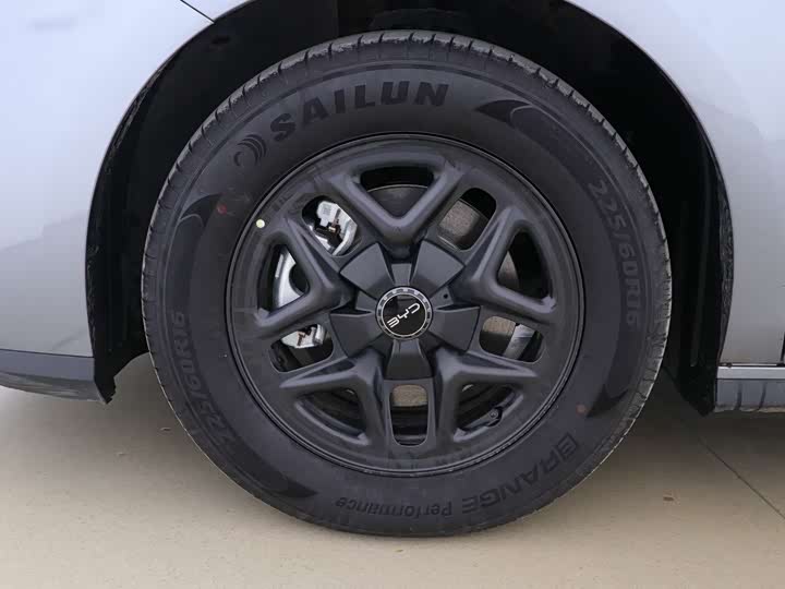 Фото 9 - BYD Seal 05 DM-i Hybrid