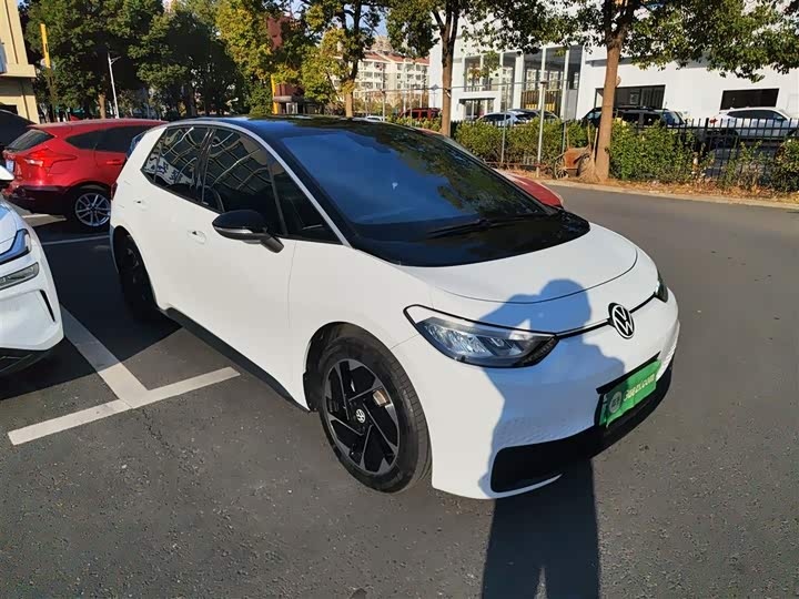 Фото 4 - Volkswagen ID.3