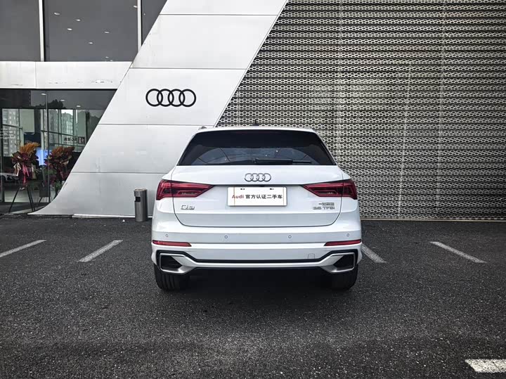 Фото 5 - Audi Q3