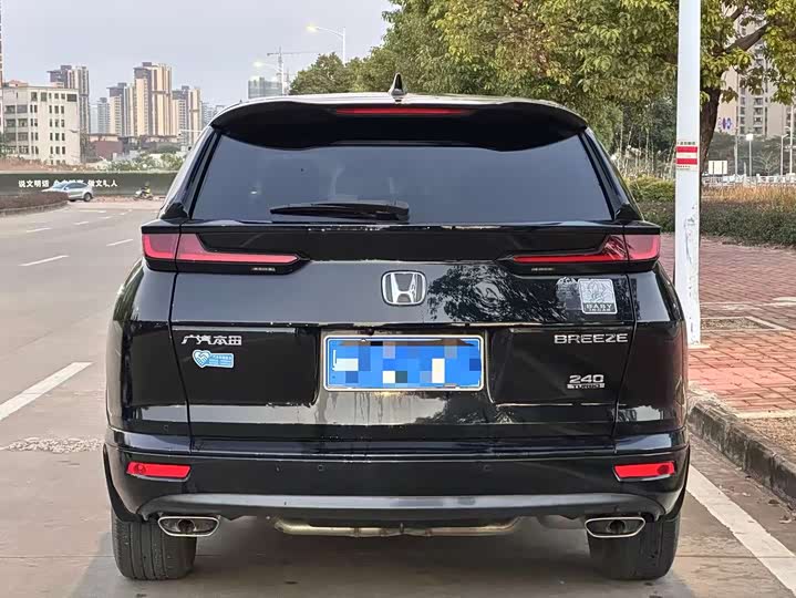 Фото 9 - Honda Breeze