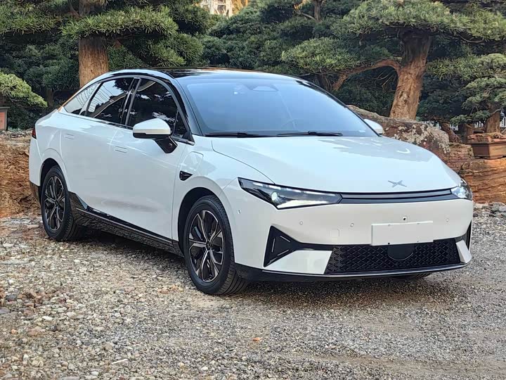 Фото 3 - XPeng P5