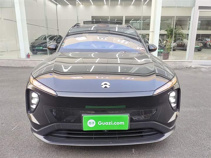 Фото 3 - Nio ES6