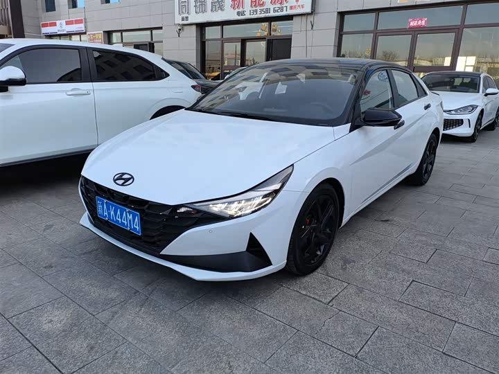 Фото 1 - Hyundai Elantra N line