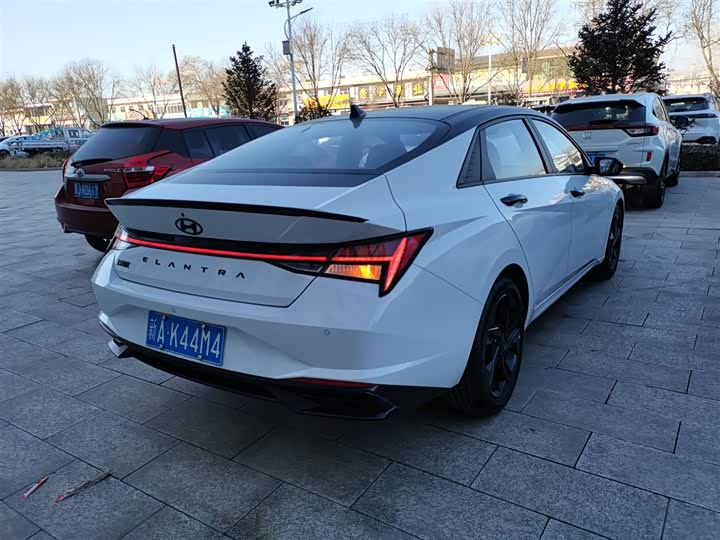 Фото 6 - Hyundai Elantra N line
