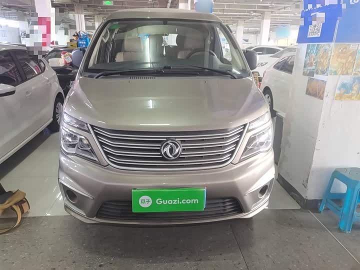 Фото 3 - Dongfeng Forthing Lingzhi M5