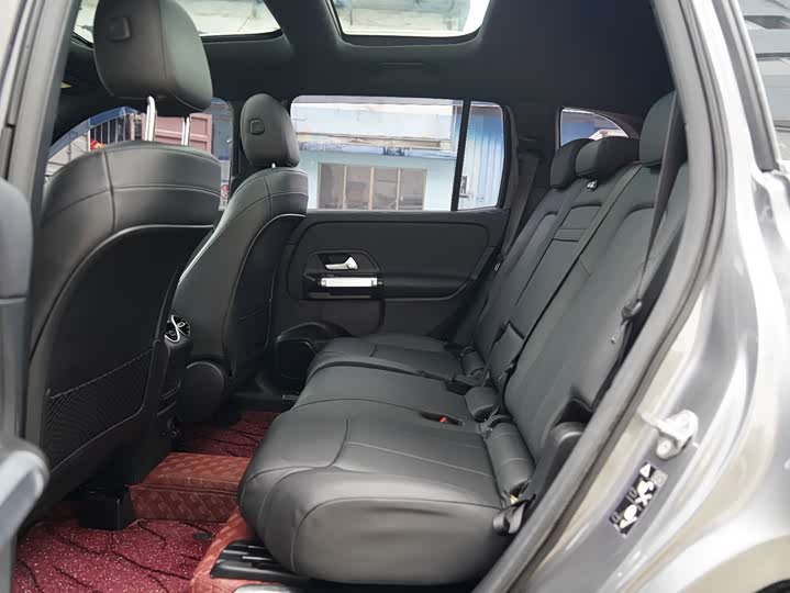 Фото 6 - Mercedes-Benz GLB-Class