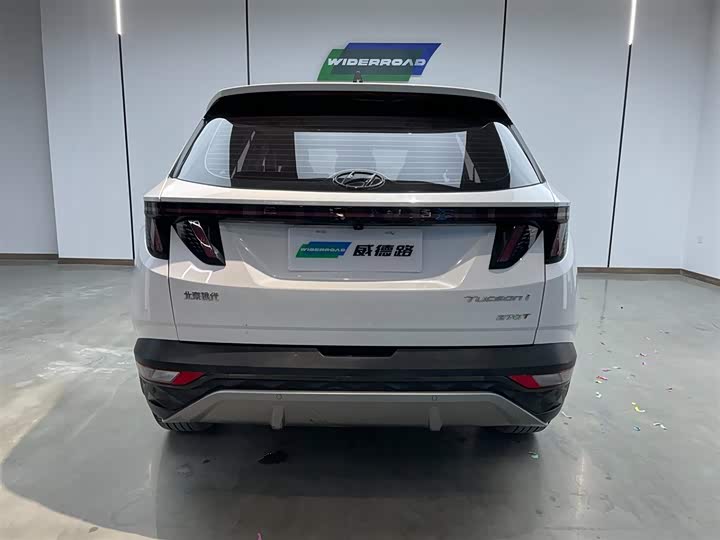 Фото 7 - Hyundai Tucson L