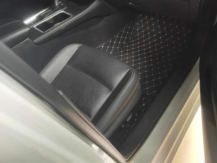 Фото 8 - Nissan Teana