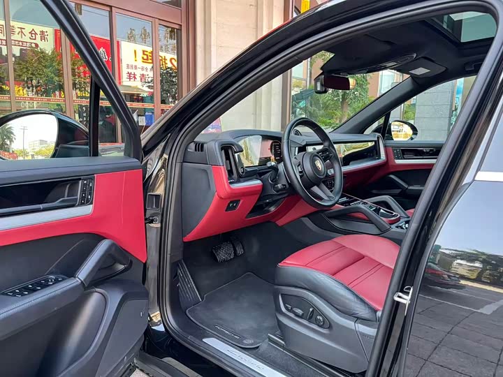 Фото 6 - Porsche Cayenne