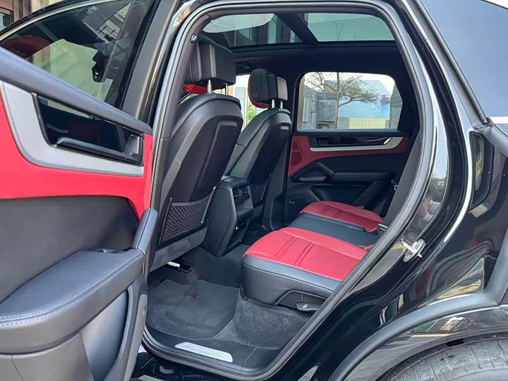 Фото 7 - Porsche Cayenne