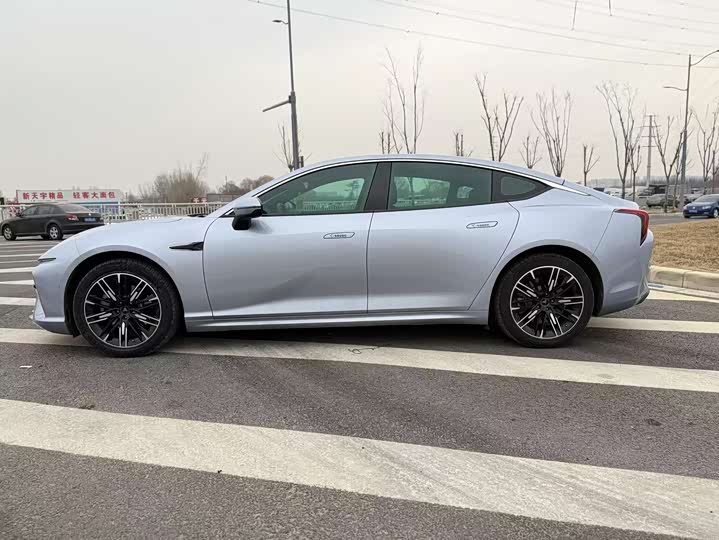 Фото 8 - Hozon S