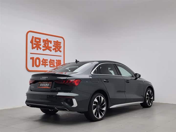 Фото 2 - Audi A3