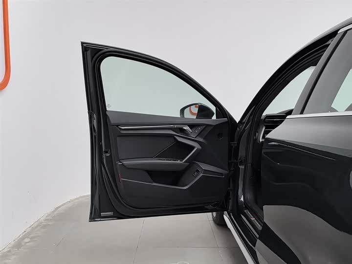 Фото 8 - Audi A3