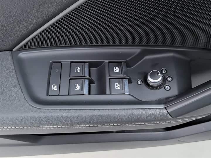 Фото 9 - Audi A3