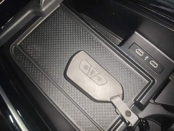 Фото 9 - Volkswagen ID.4 X