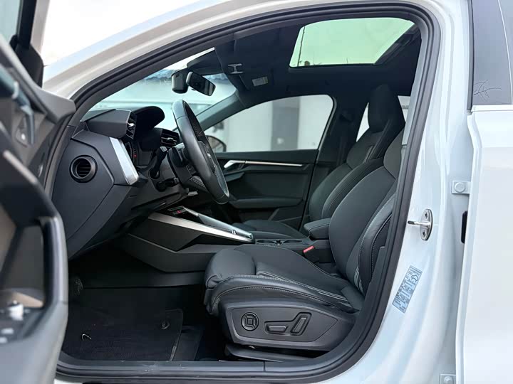 Фото 9 - Audi A3