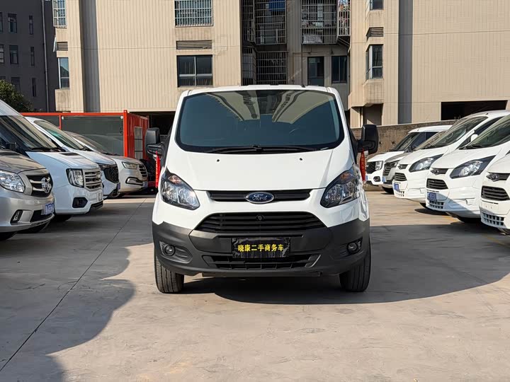 Фото 2 - Ford Transit