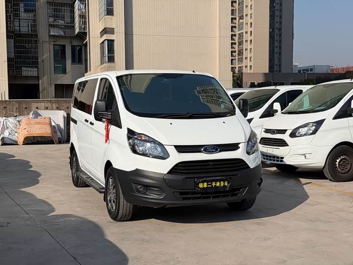 Фото 3 - Ford Transit