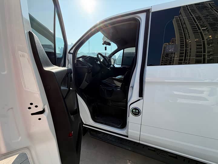 Фото 5 - Ford Transit