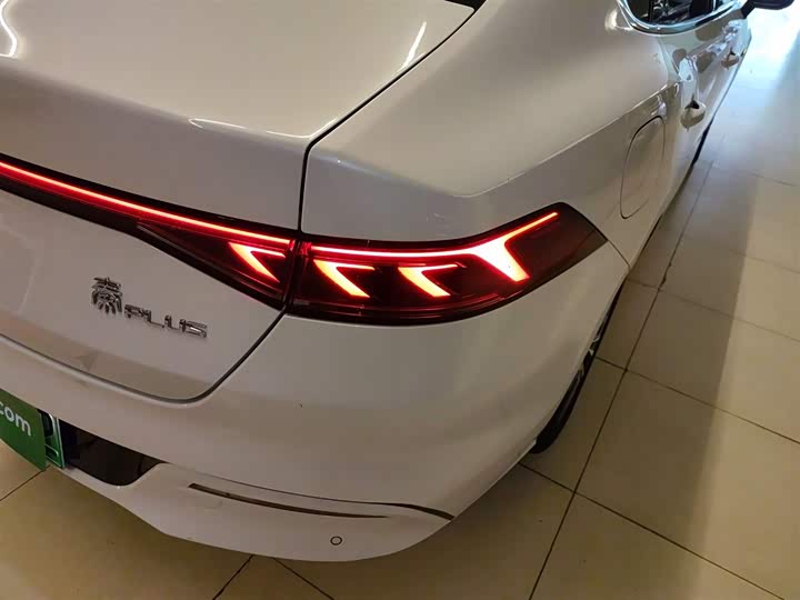 Фото 8 - BYD Qin Plus