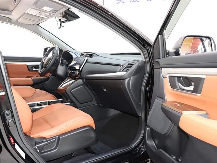 Фото 8 - Honda CR-V