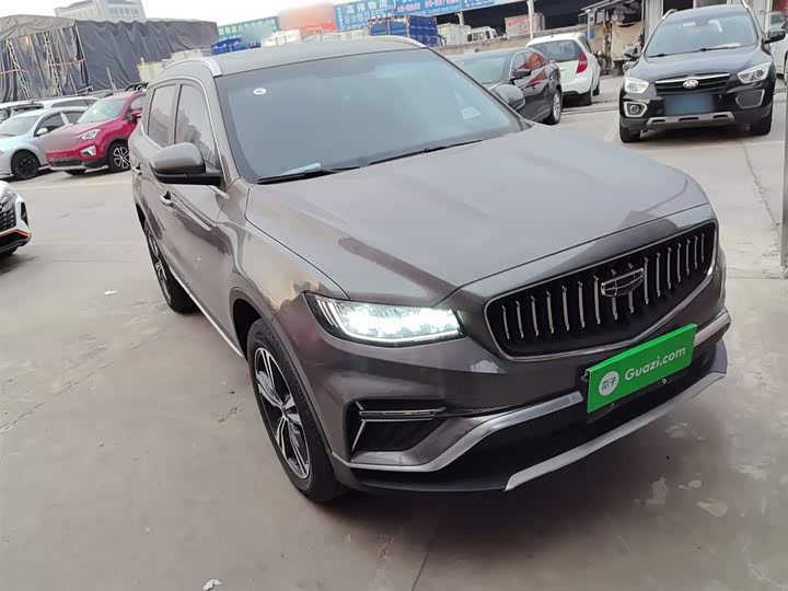 Фото 4 - Geely Atlas