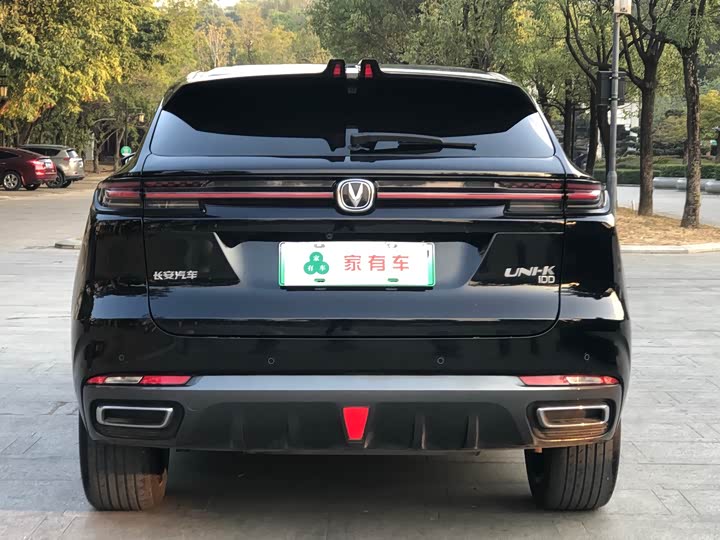 Фото 5 - Changan UNI-K Hybrid