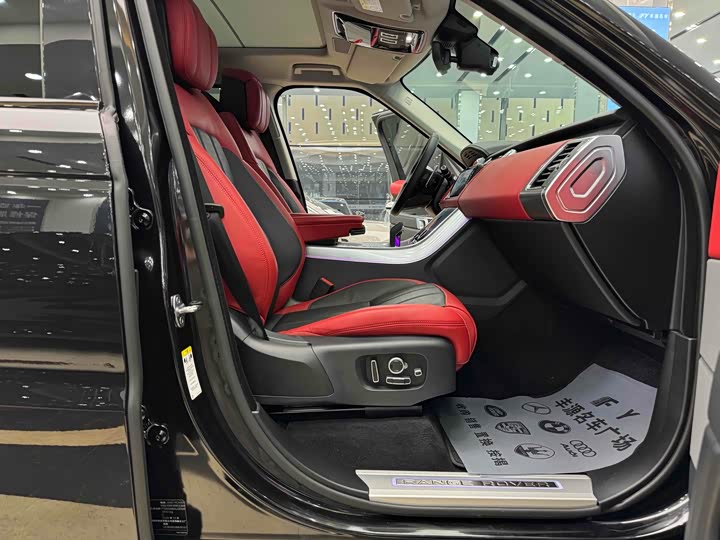 Фото 8 - Land Rover Range Rover Sport