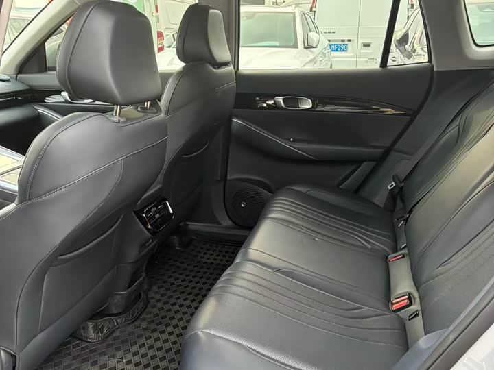 Фото 6 - Geely Galaxy E5