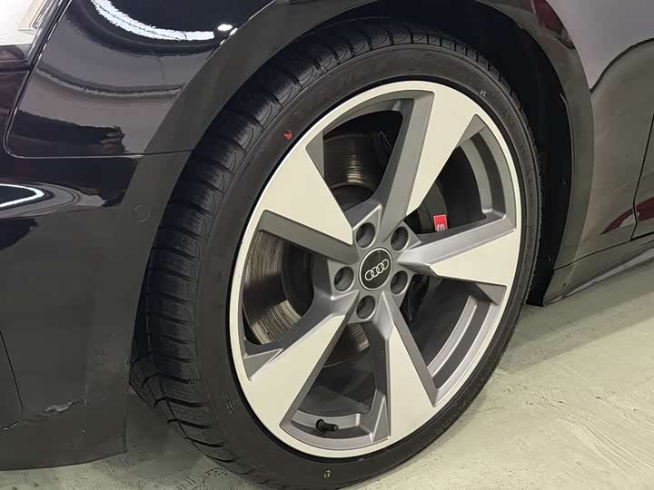 Фото 8 - Audi S5