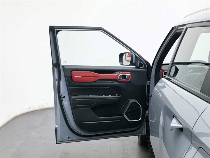 Фото 8 - Geely Icon