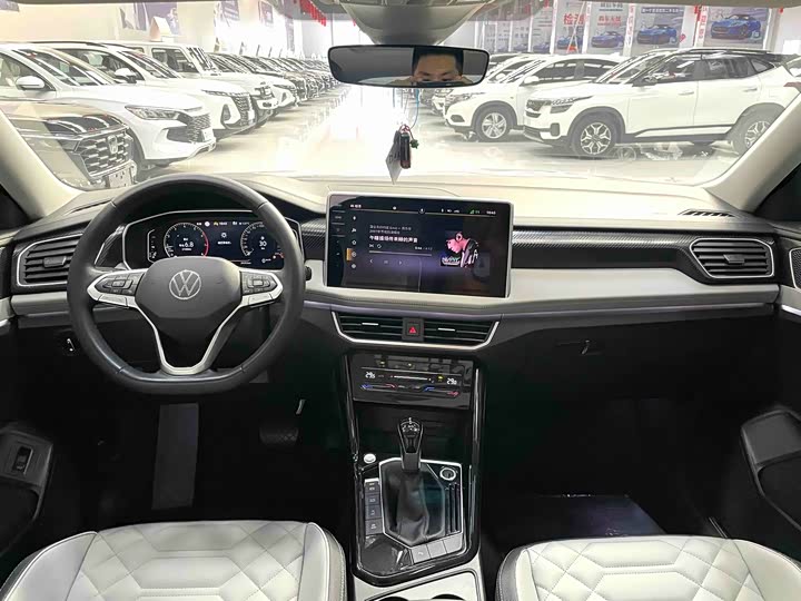 Фото 5 - Volkswagen Tayron