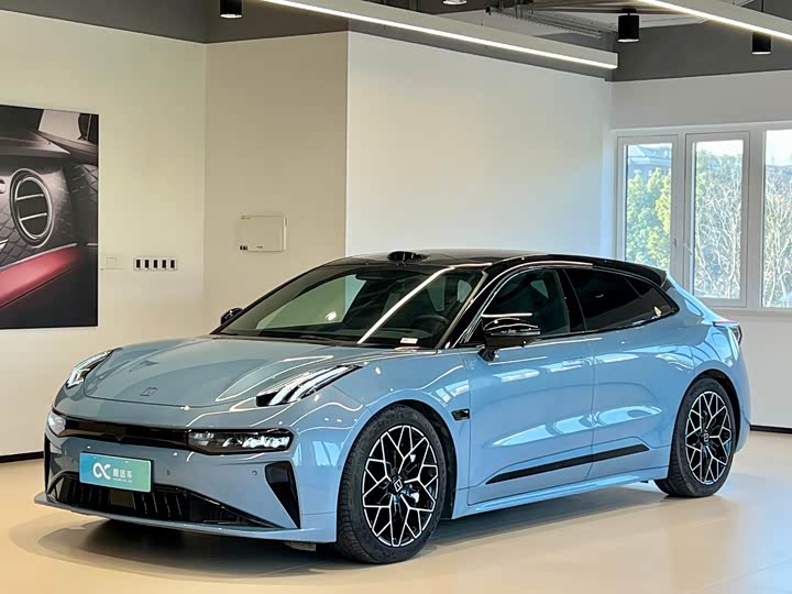 Фото 1 - Zeekr 001