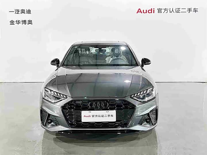 Фото 2 - Audi A4L