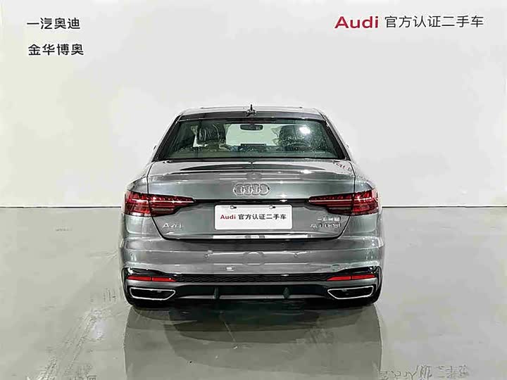 Фото 5 - Audi A4L