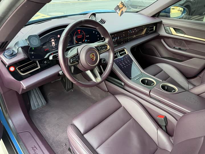 Фото 6 - Porsche Taycan