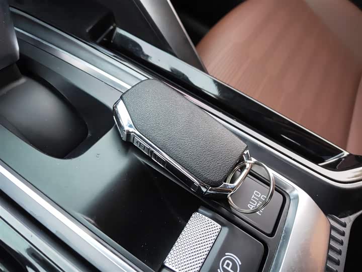 Фото 9 - Kia Sportage GT-line