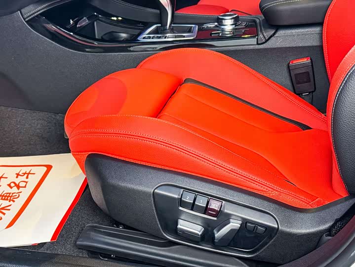 Фото 5 - BMW 1 Series