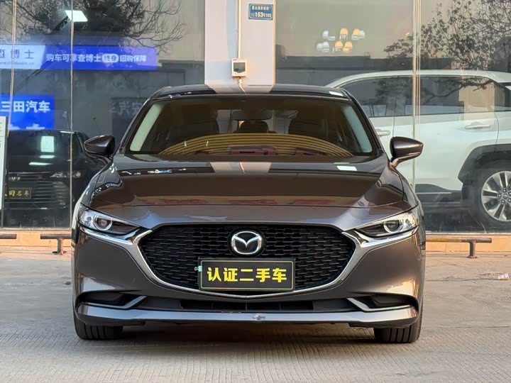 Фото 2 - Mazda 3 (Axela)