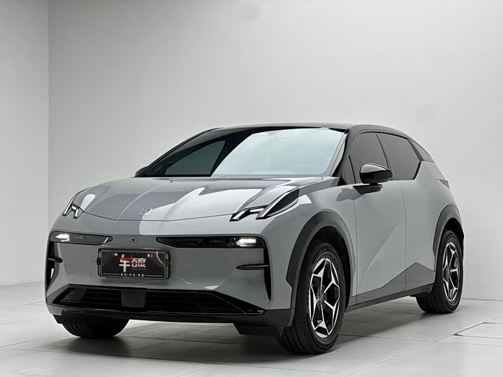 Фото 1 - Zeekr X