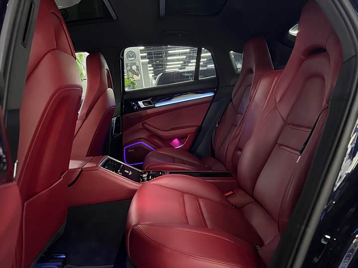 Фото 4 - Porsche Panamera