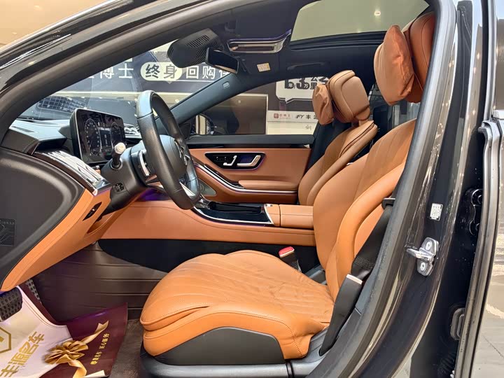 Фото 5 - Mercedes-Benz S-Class