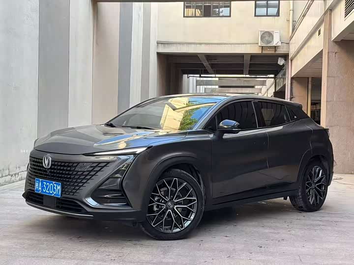 Фото 1 - Changan UNI-T