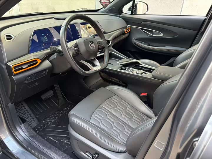 Фото 7 - Changan UNI-T