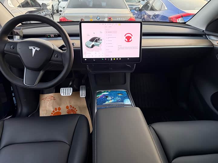 Фото 9 - Tesla Model Y