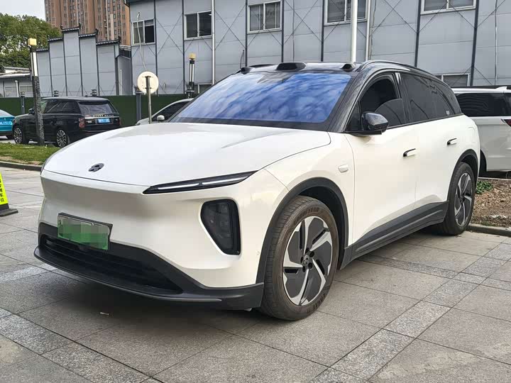 Фото 1 - Nio ES6