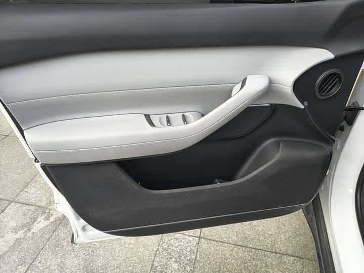 Фото 4 - Nio ES6