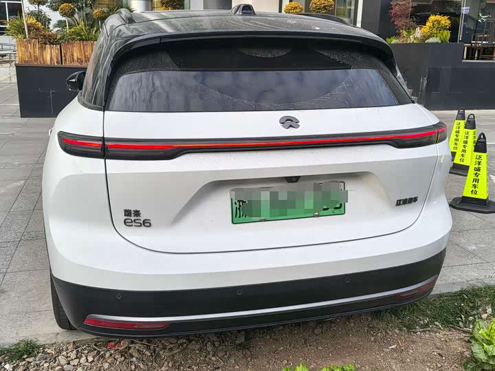 Фото 9 - Nio ES6