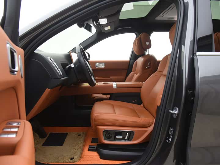 Фото 6 - LiXiang L9