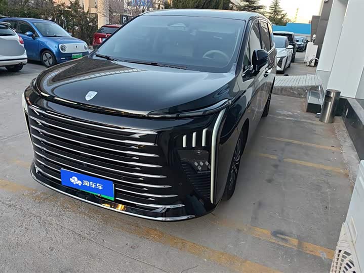 Фото 1 - Dongfeng Forthing Xinghai V9